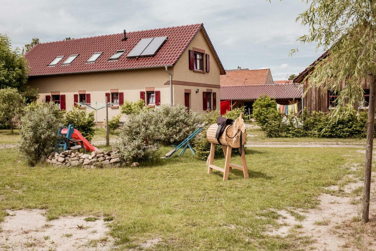 Suedhof Doebbrick - Ferienhof Fuer Familienurlaub Lejlighed Cottbus Eksteriør billede